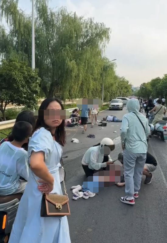 高校车祸致师生四人丧生事件，校方回应与社会反响强烈