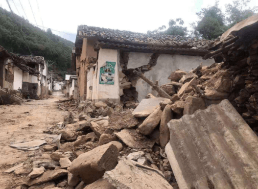 大理地震，灾难中的坚韧与希望的曙光