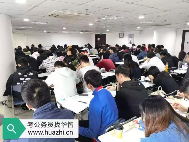 大学生备考公务员之路的心得体会