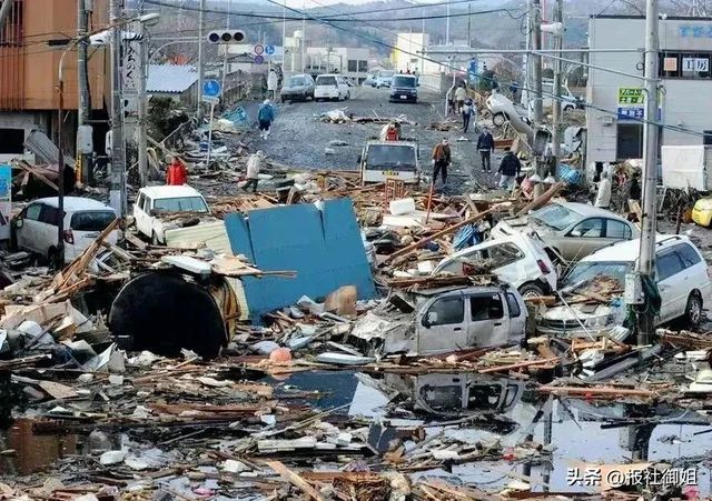 四川阿坝州发生地震，民众紧急应对展现团结力量