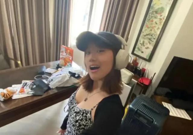 贾静雯大女儿梧桐妹回应继父事件背后真相解析